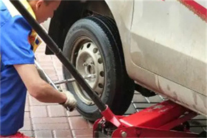 燕郊附近拖车24小时服务热线电话