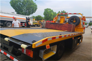 燕郊附近拖车电话号码服务