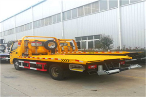 燕郊附近拖车救援搭电